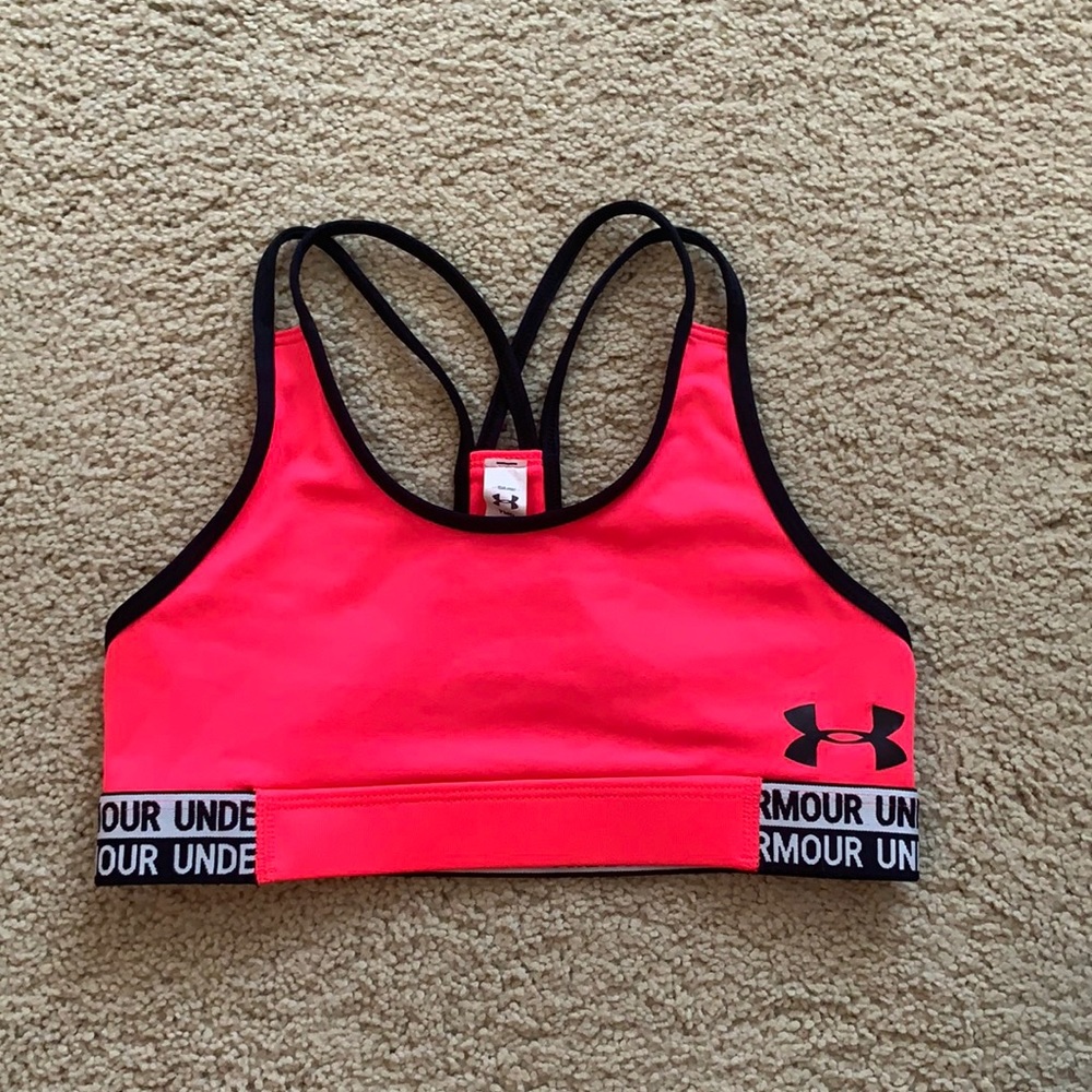 neon pink sports bra
